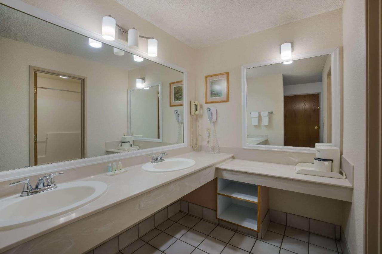 Suburban Studios Canon City Eksteriør billede